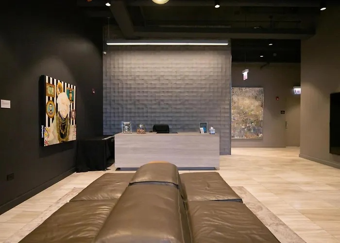 Apartment W Loop 2br W Gym Pool In Heart Of Greektown Chi-540 *