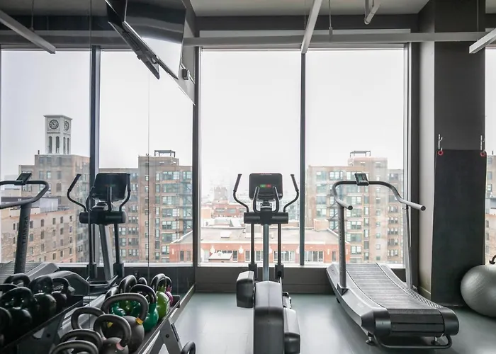 W Loop 2br W Gym Pool In Heart Of Greektown Chi-540 Apartment Chicago