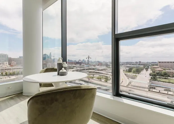 Apartment W Loop 2br W Gym Pool In Heart Of Greektown Chi-540 Chicago