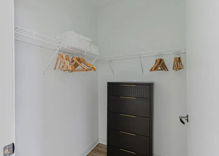 W Loop 2br W Gym Pool In Heart Of Greektown Chi-540 Apartment